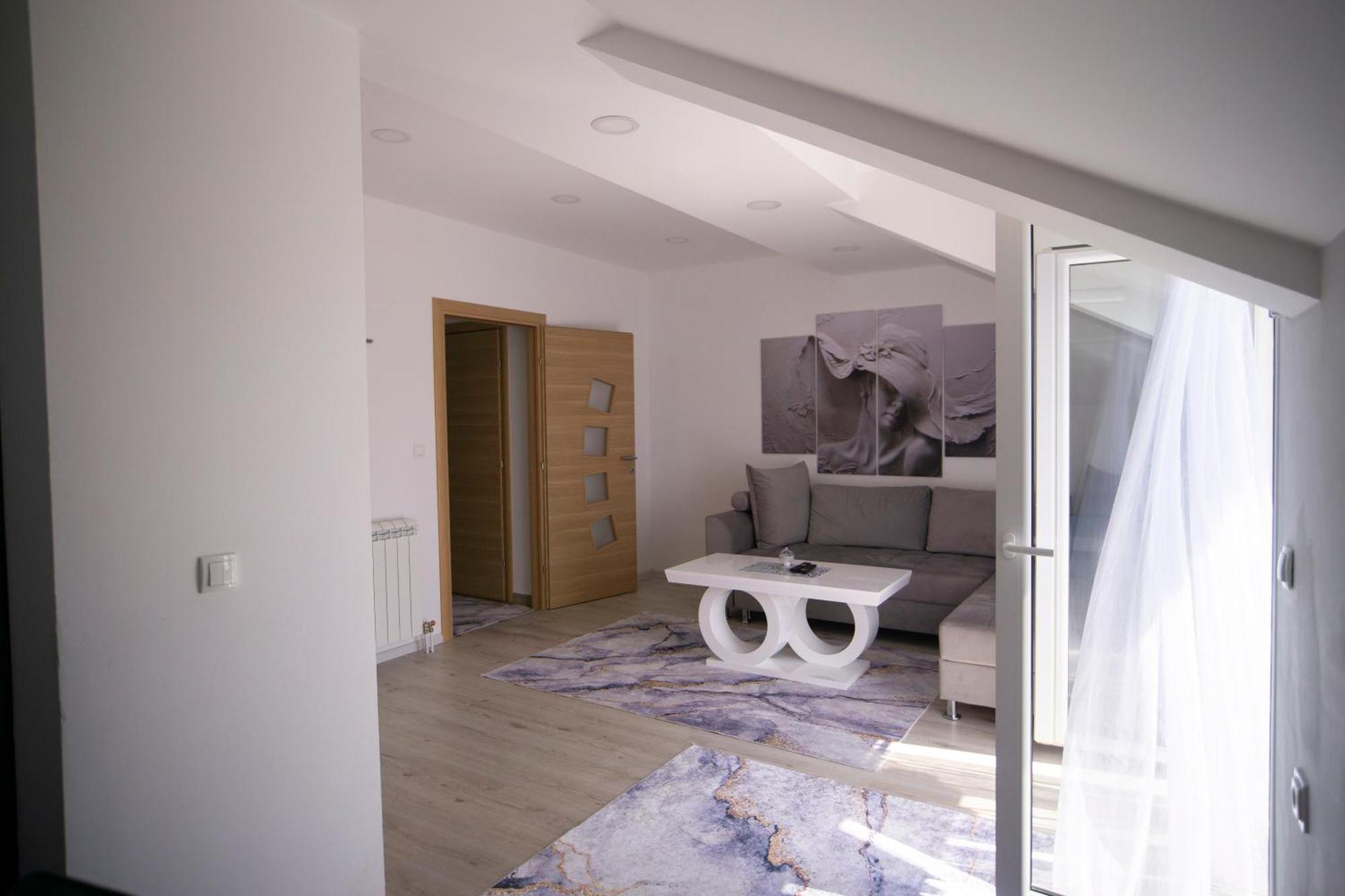 Luxury Apartments Milicevic Trebinje Extérieur photo
